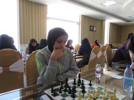 مرضیه لاچیانی قهرمان مسابقات شطرنج کارگران ایران